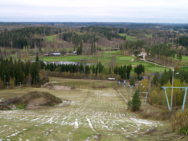 Kulom&auml;ki ja golfkentt&auml;