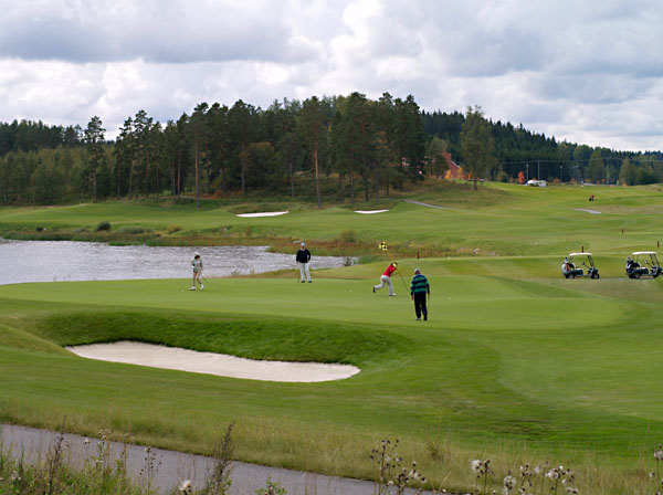 Kyt&auml;j&auml;n golfkentt&auml;